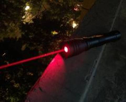 (image for) 200mw Extremely Burning Red Laser Pointer - Click Image to Close